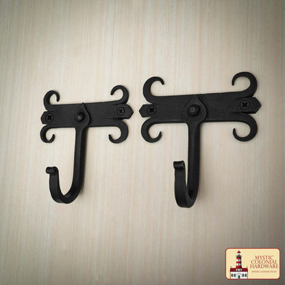Ganchos de Pared de Hierro Forjado Rústico, Ganchos Utilitarios Retro Resistentes para Colgar Abrigos, Bolsos, Toallas, Batas, Sombreros y Más, Paquete de 2, Negro - Imagen 1
