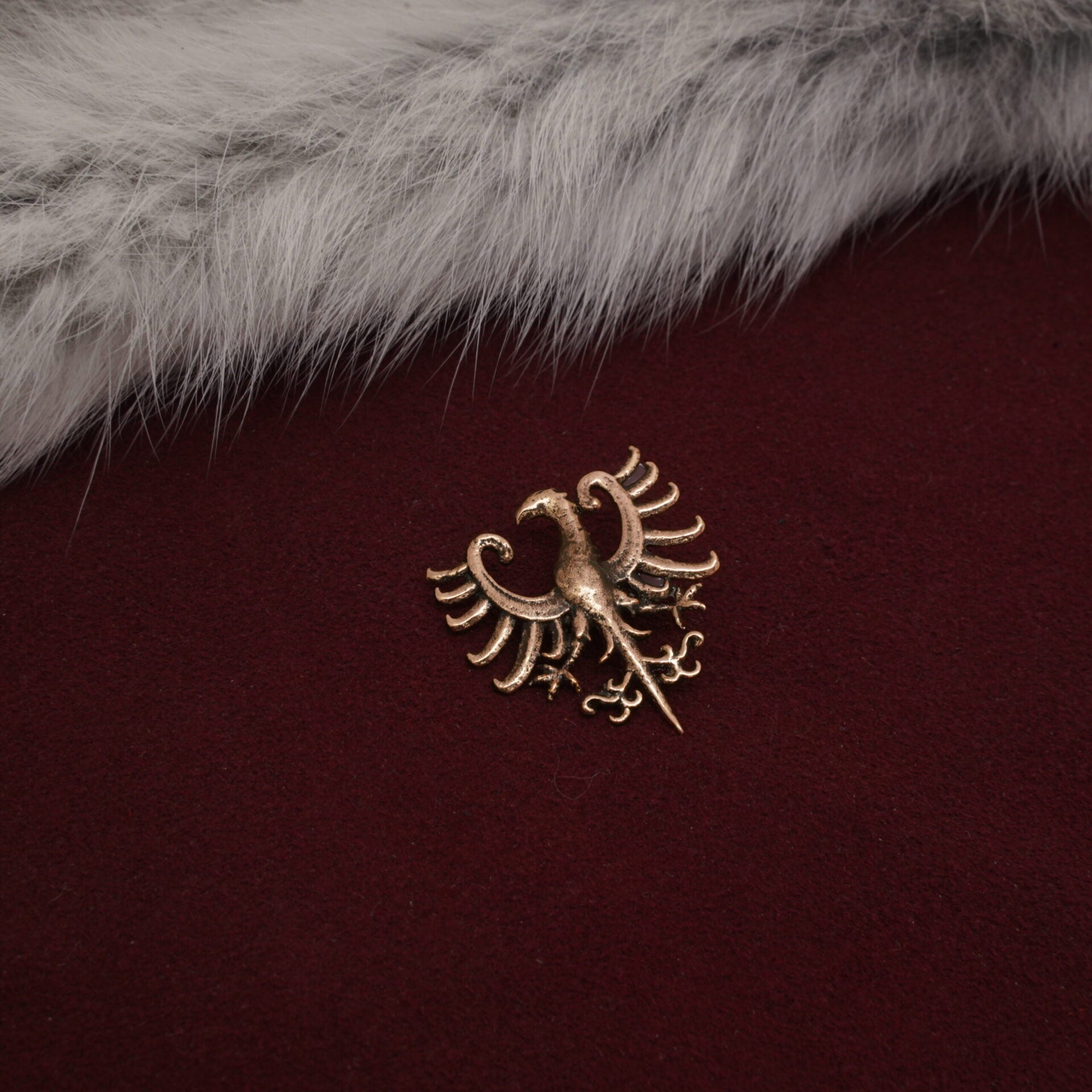 Alfiler de Bronce Antiguo con Insignia de Águila Heráldica - Insignia de Bronce Macizo con Montura de Estilo Medieval - Imagen 7