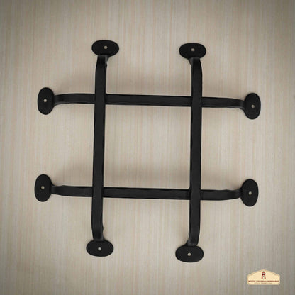 Puerta Rústica Forjada a Mano Parrilla Speakeasy: Ideal para Ambientes Coloniales, Retro, Steampunk, Góticos, Barrocos y Medievales, (28.7x29.1) Cm - Imagen 6