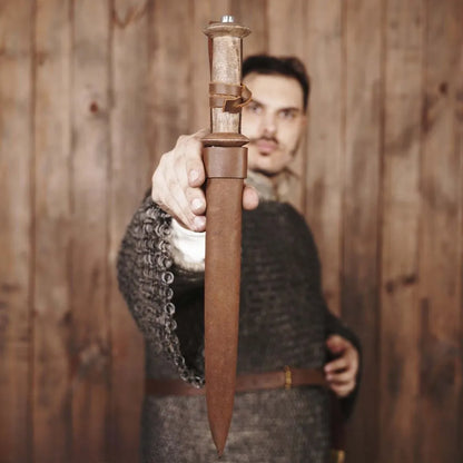 Daga Rondel Artesanal - Empuñadura de Madera y Vaina