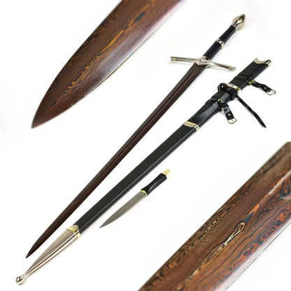 Imagen de Espada Strider funcional de acero de damasco rojo 41802 parte de nuestra colección en Espadas y más, sitio oficial.