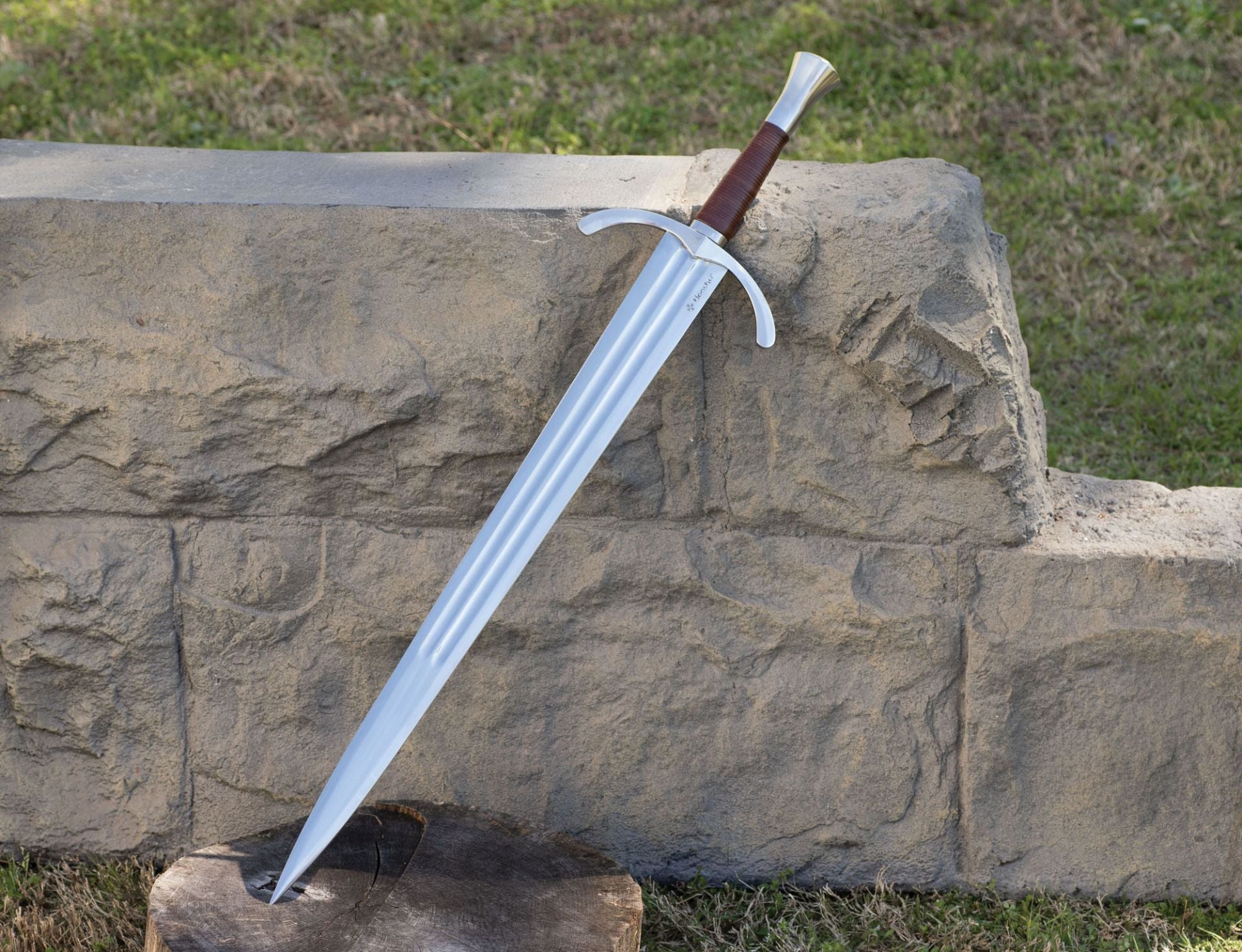 Imagen de Espada de una mano funcional afilada Honshu 41939 parte de nuestra colección en Espadas y más, sitio oficial.
