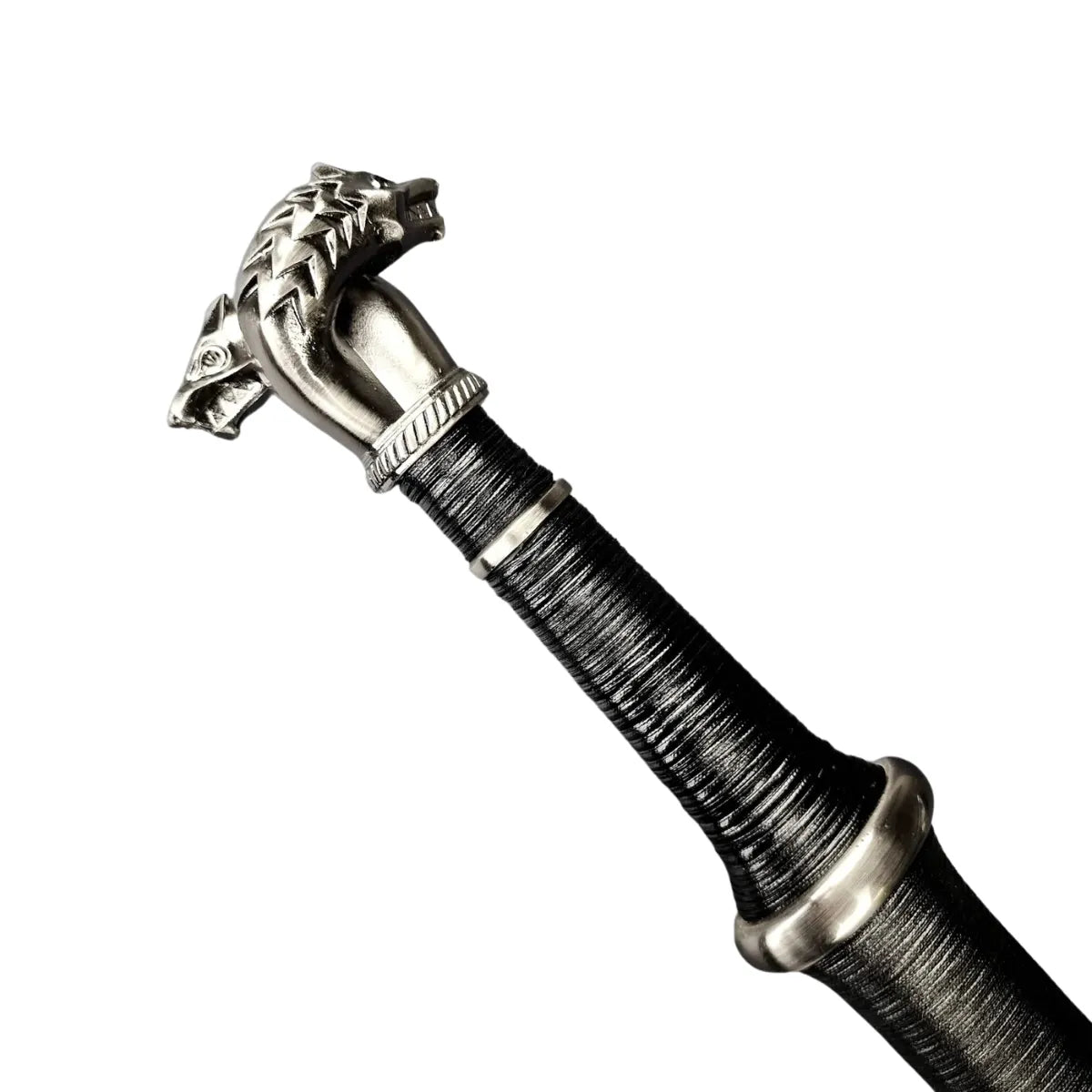 Imagen de Espada de Plata de Geralt de Rivia - The Witcher 3 parte de nuestra colección en Espadas y Más, sitio oficial.