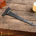Bisagra de Puerta Rústica de Hierro Forjado a Mano - Bisagra de Correa Resistente para Puertas, Armarios y Cofres - Imagen 1