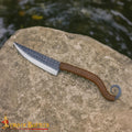 Cuchillo Forjado a Mano con Mango de Cuero y Punta de Marquetería - Imagen 1