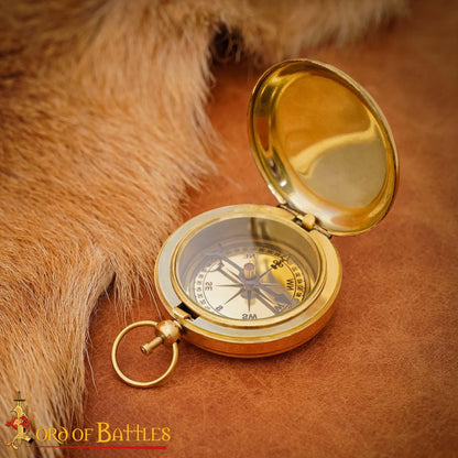 Brújula de Bolsillo de Latón para Aventureros - Instrumento de Navegación de Época - Imagen 6