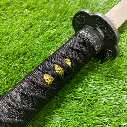 Katana Decorativa La Hoja del Shinobi Oscuro de Sekiro C/Defectos N89