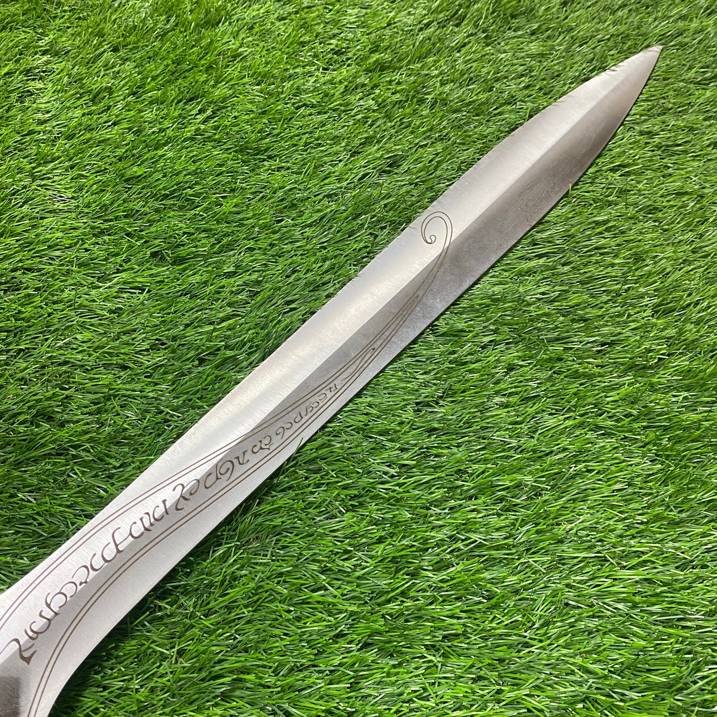 Lord of the Rings Sting Sword High End W/Defects N96
