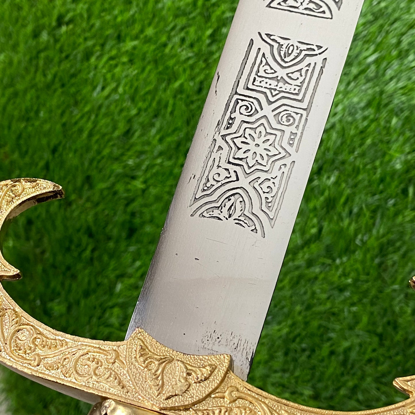 Espada Cimitarra Árabe 106 C/Defectos N101