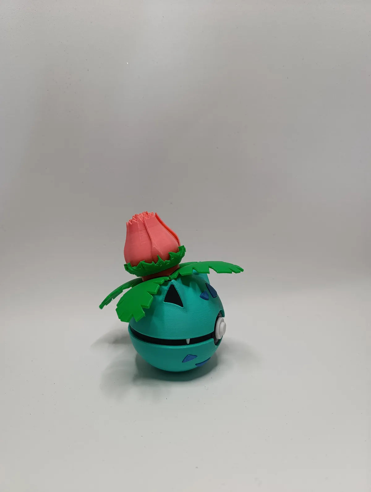 Poké Ball Ivysaur Coleccionable de Alta Calidad