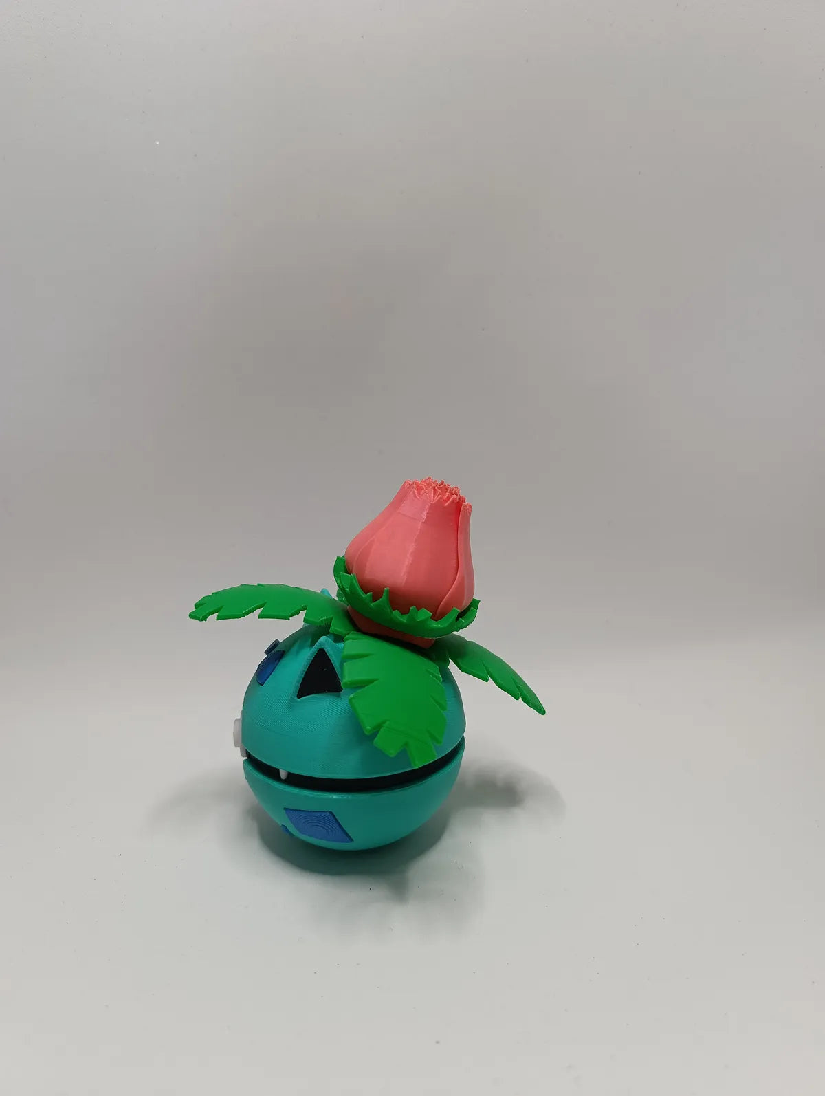 Poké Ball Ivysaur Coleccionable de Alta Calidad