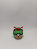 Poké Ball Caterpie Réplica Coleccionable