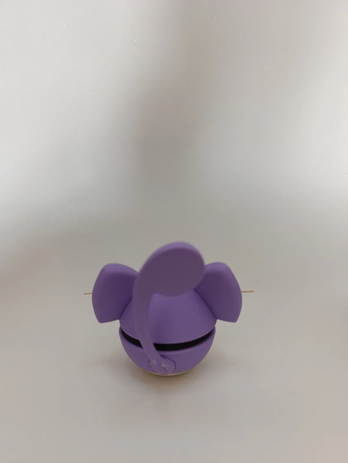 Poké Ball Rattata Réplica Coleccionable