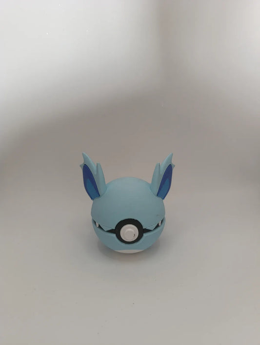 Poké Ball Nidorina Réplica Coleccionable