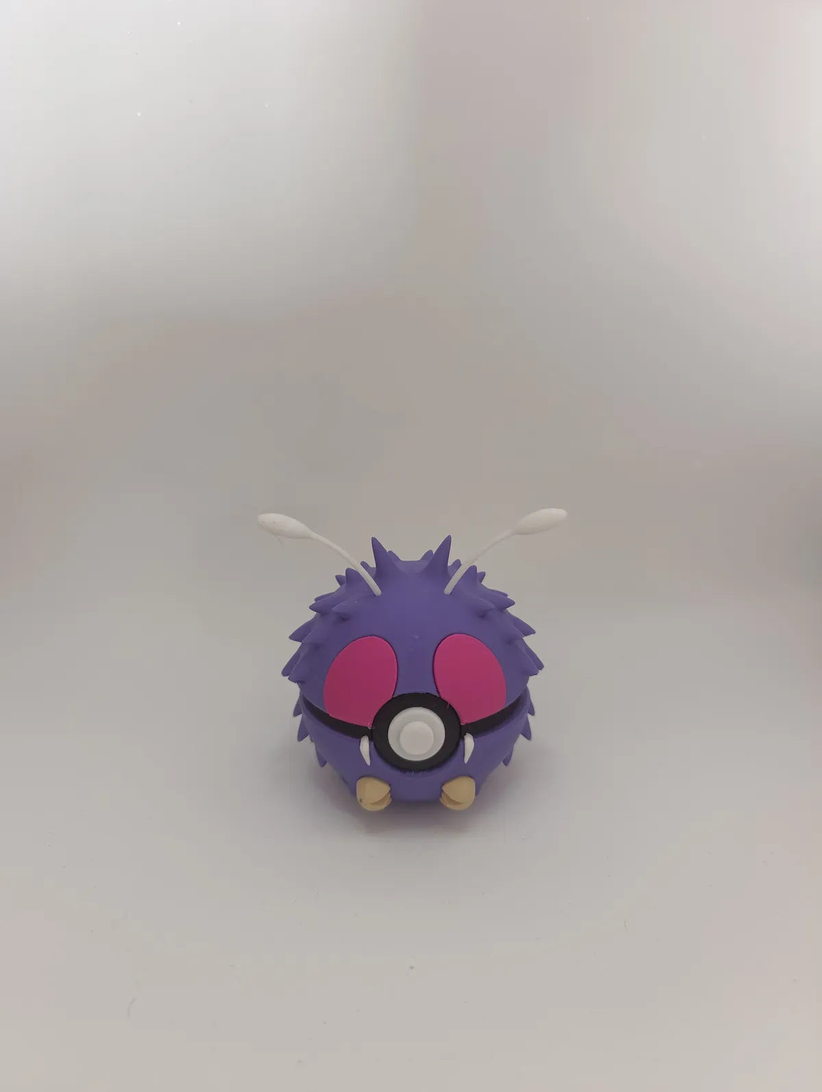 Poké Ball Venonat | Réplica Coleccionable Premium