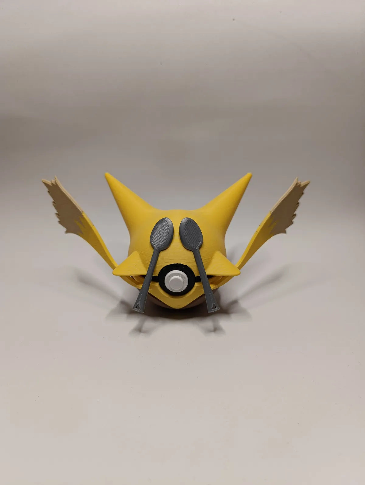 Poké Ball Alakazam Réplica Coleccionable