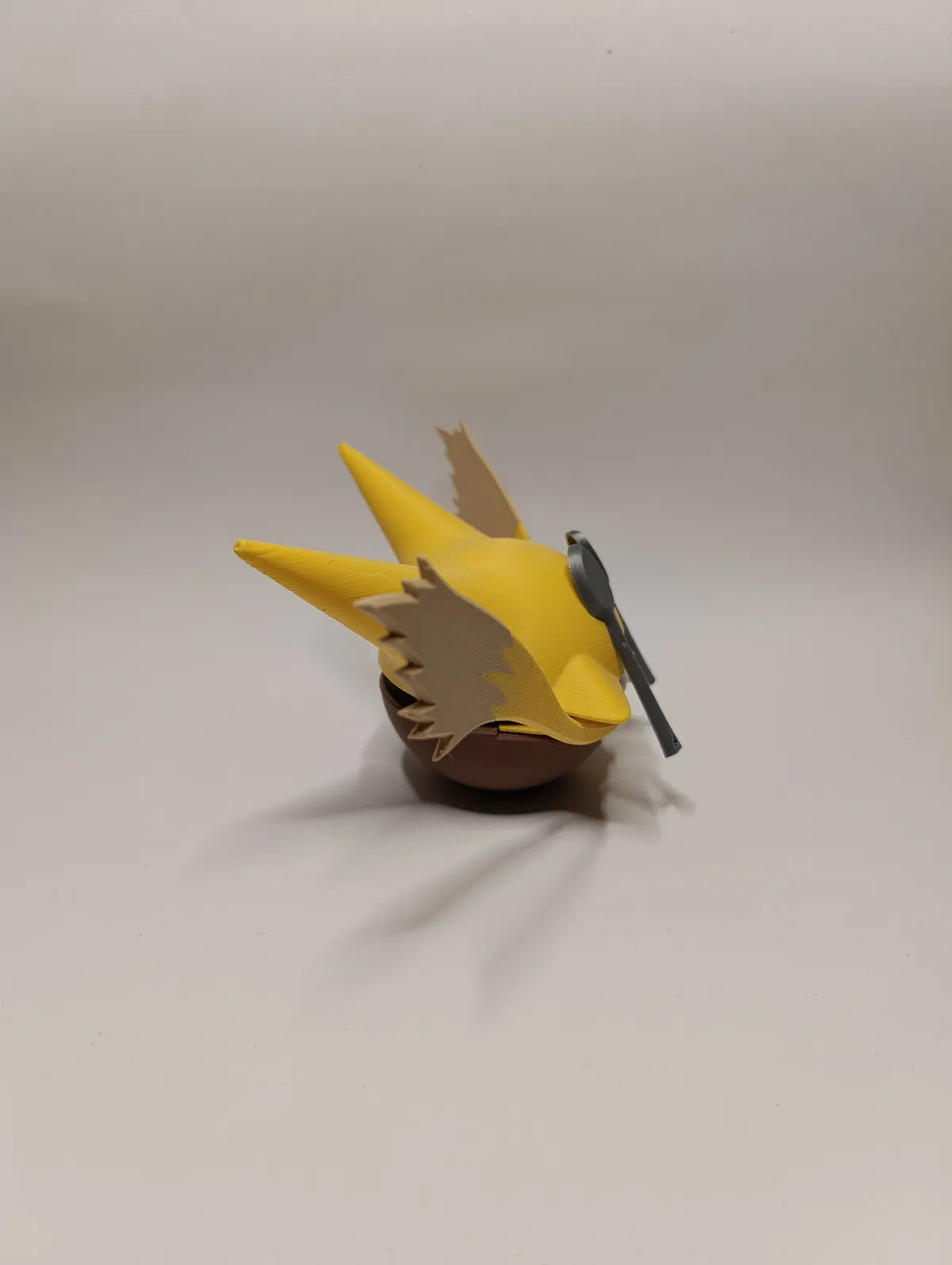 Poké Ball Alakazam Réplica Coleccionable