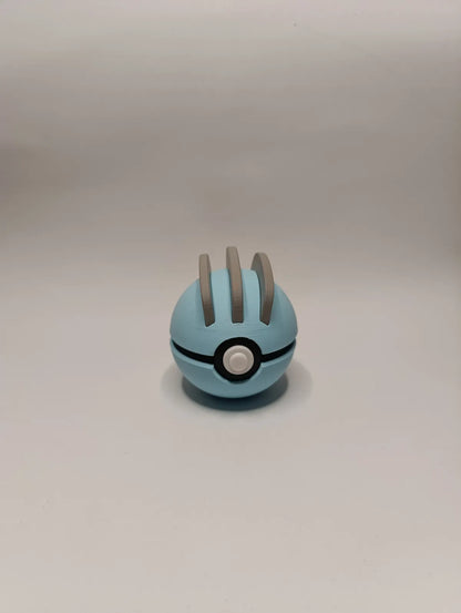Poké Ball Machop Coleccionable de Alta Calidad