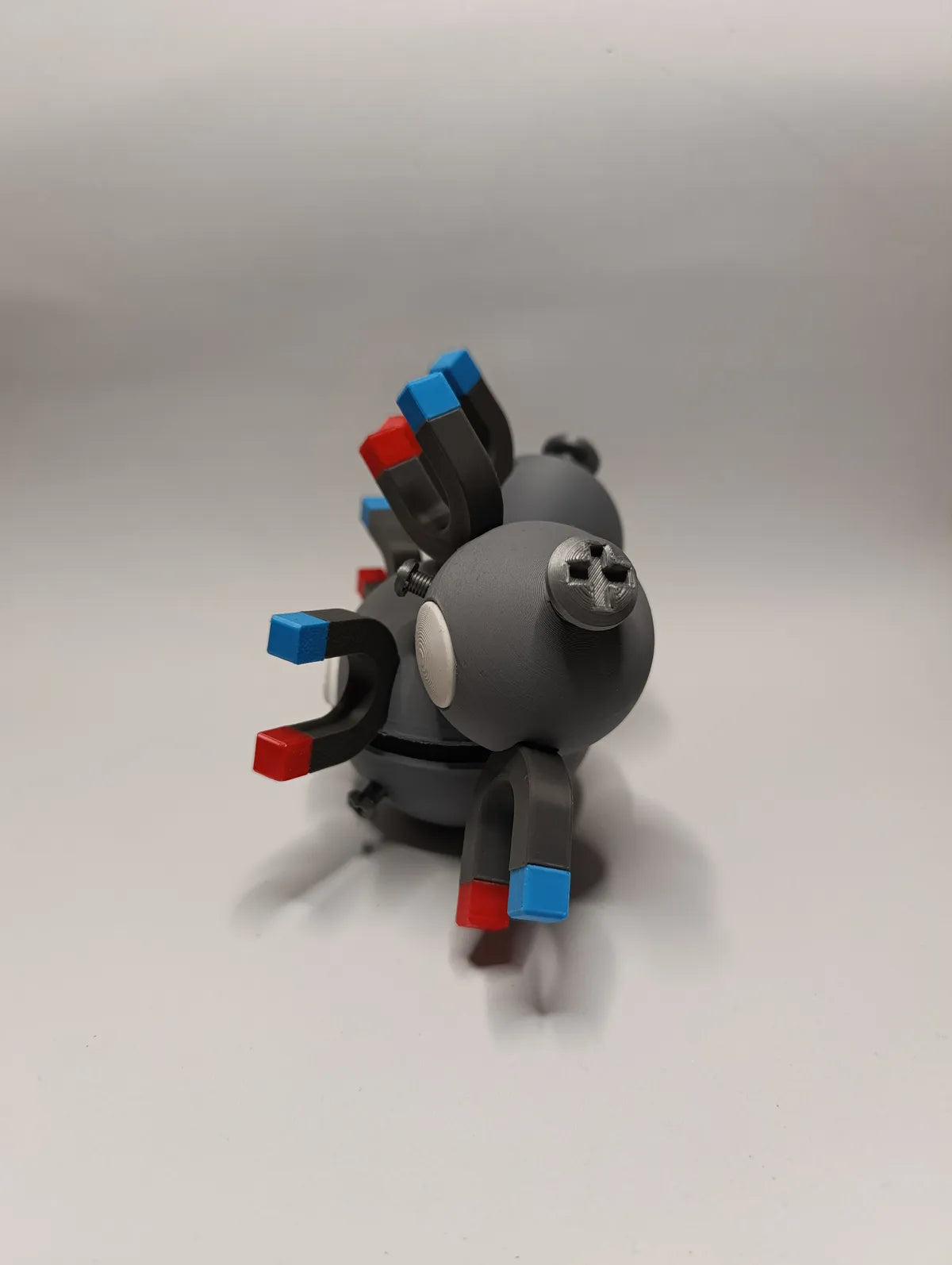 Poké Ball Magneton Coleccionable de Alta Calidad