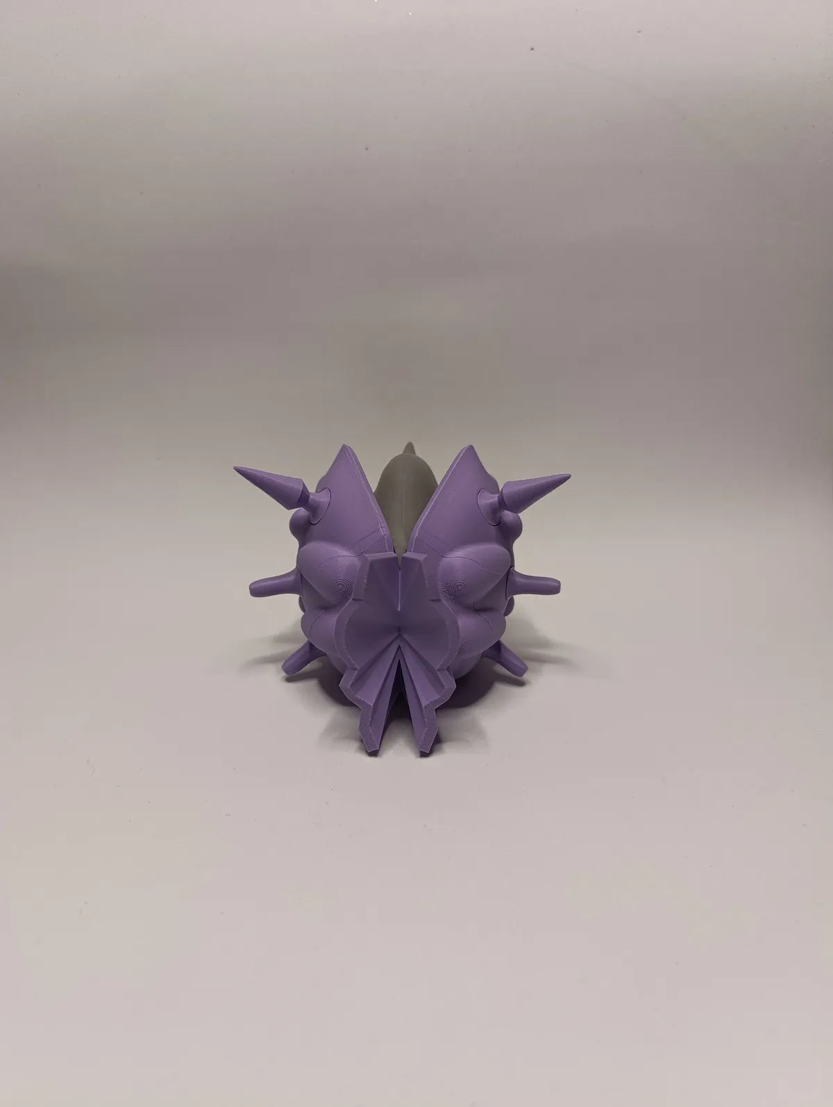 Poké Ball Cloyster Coleccionable de Alta Calidad
