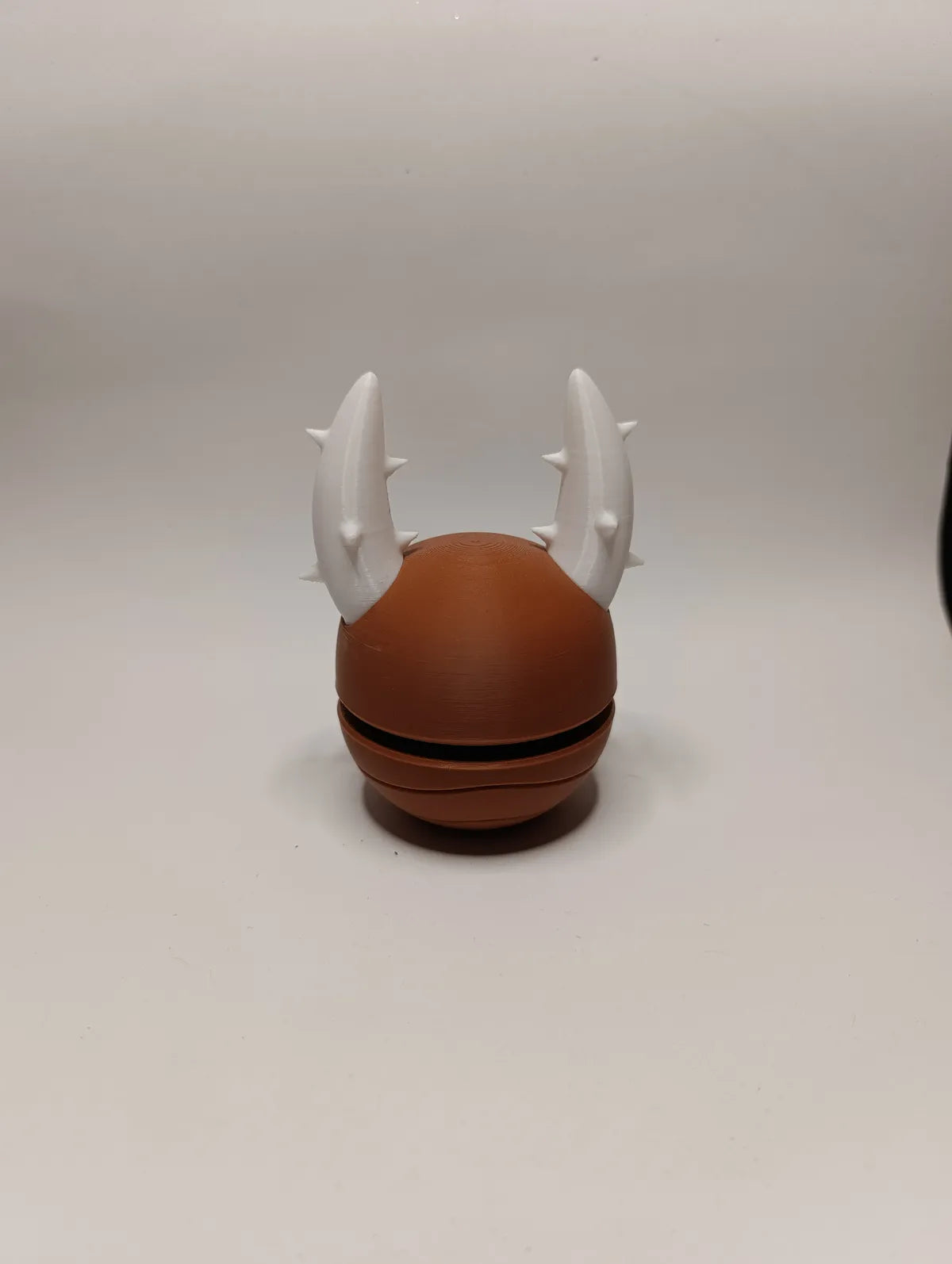 Poké Ball Pinsir Coleccionable de Alta Calidad