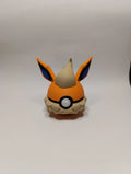 Poké Ball Flareon Réplica Coleccionable