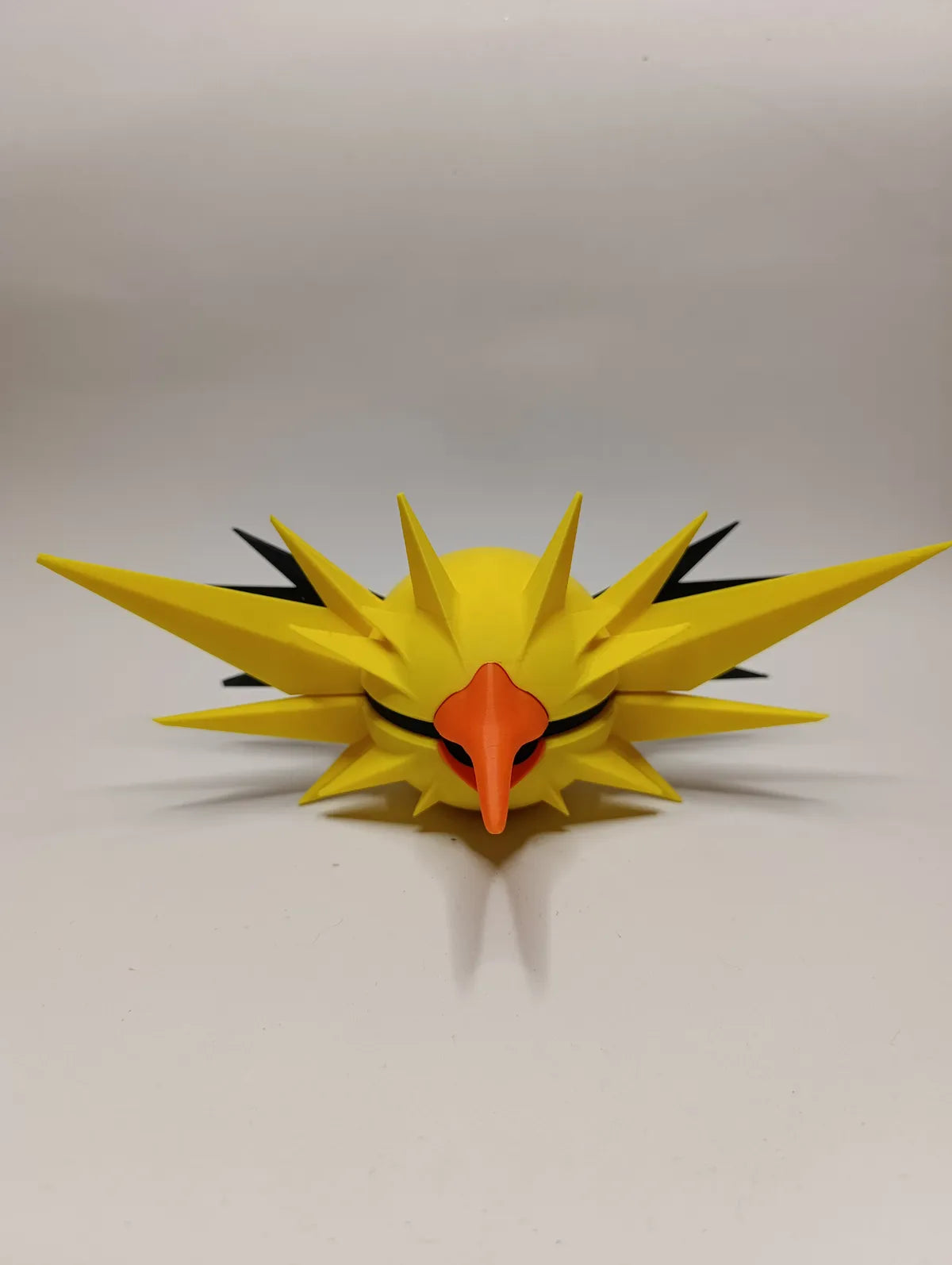 Poké Ball Zapdos Coleccionable de Alta Calidad