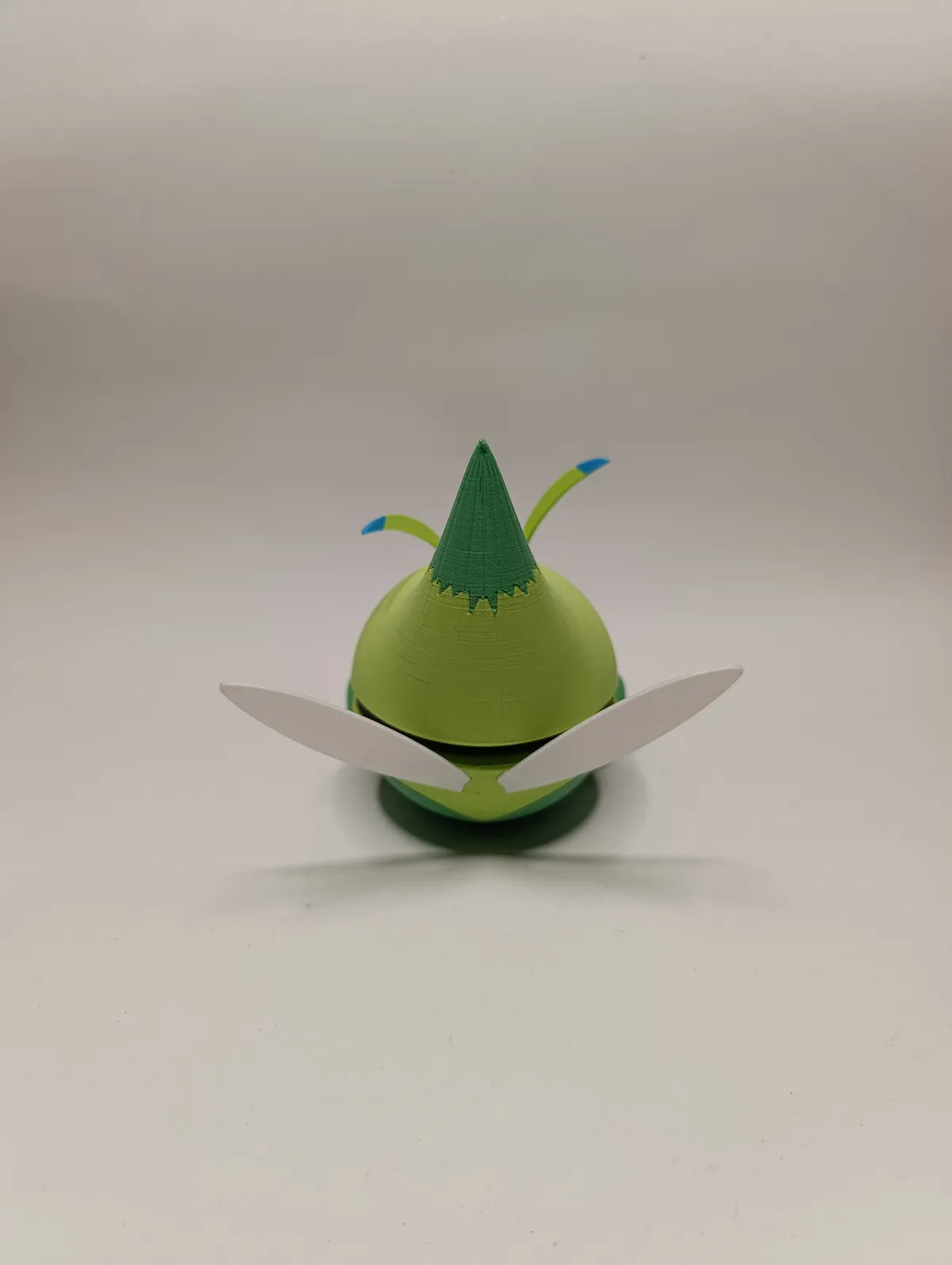 Poké Ball Celebi Réplica Coleccionable de Alta Calidad