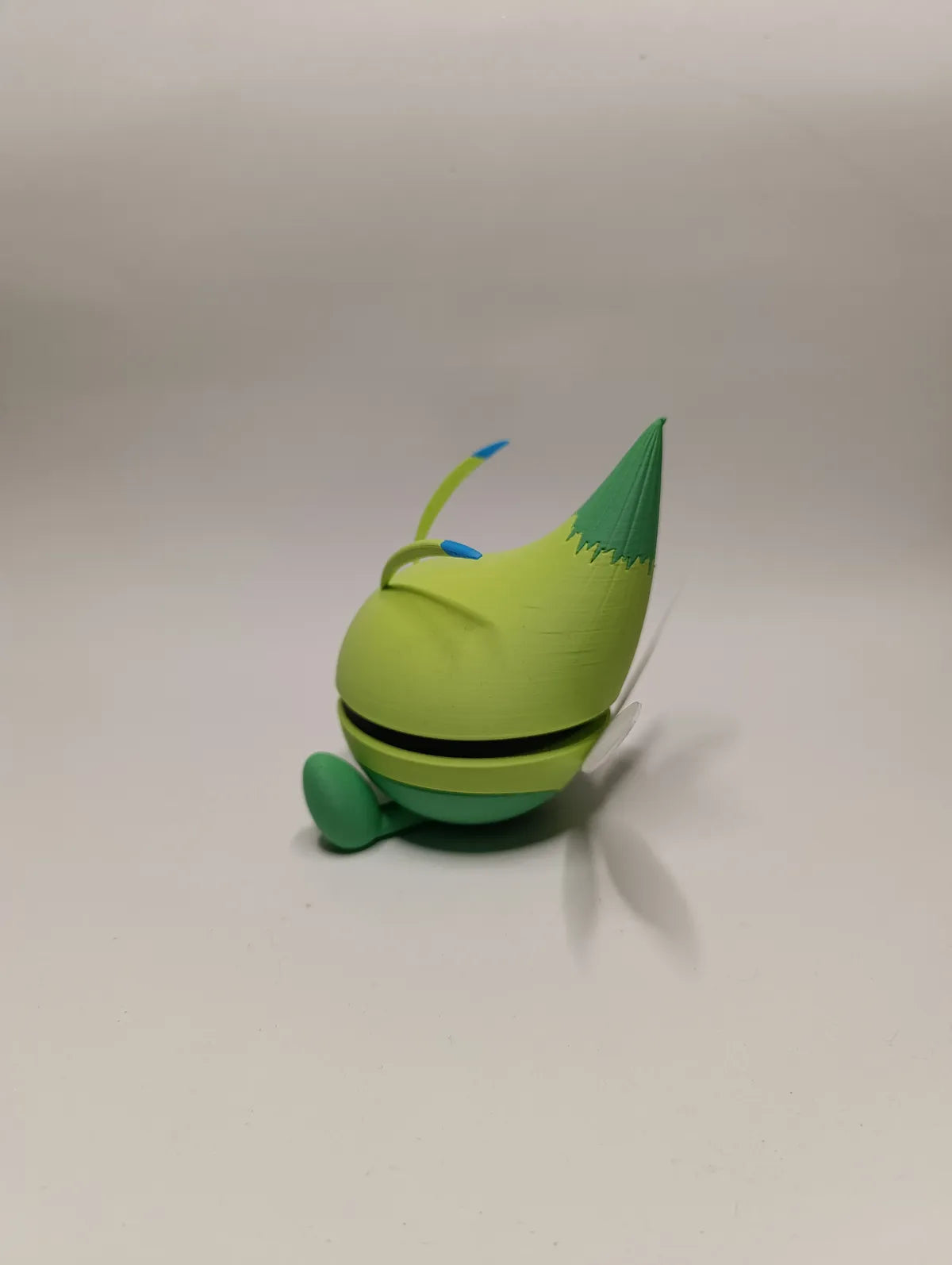 Poké Ball Celebi Réplica Coleccionable de Alta Calidad