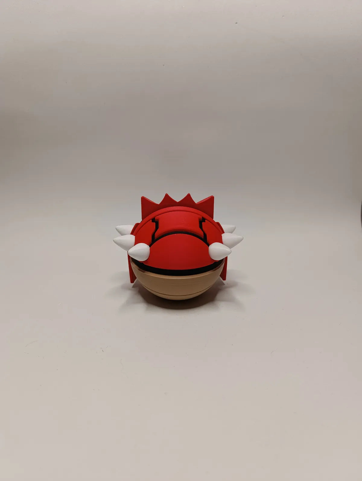 Poké Ball Groudon Coleccionable de Alta Calidad