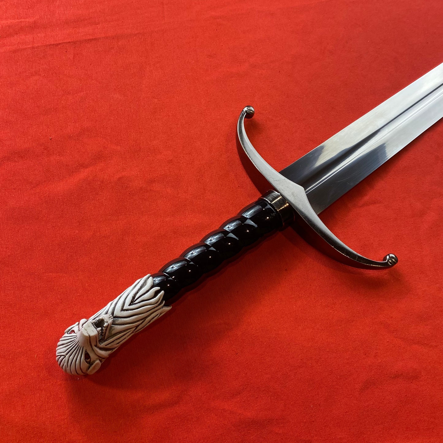 Espada Garra de Jon Nieve Juego de Tronos versión Serie C/Defectos N134
