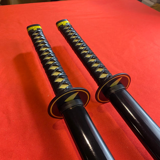 Katanas de Deadpool Réplica Decorativa Dual C/Defectos N147