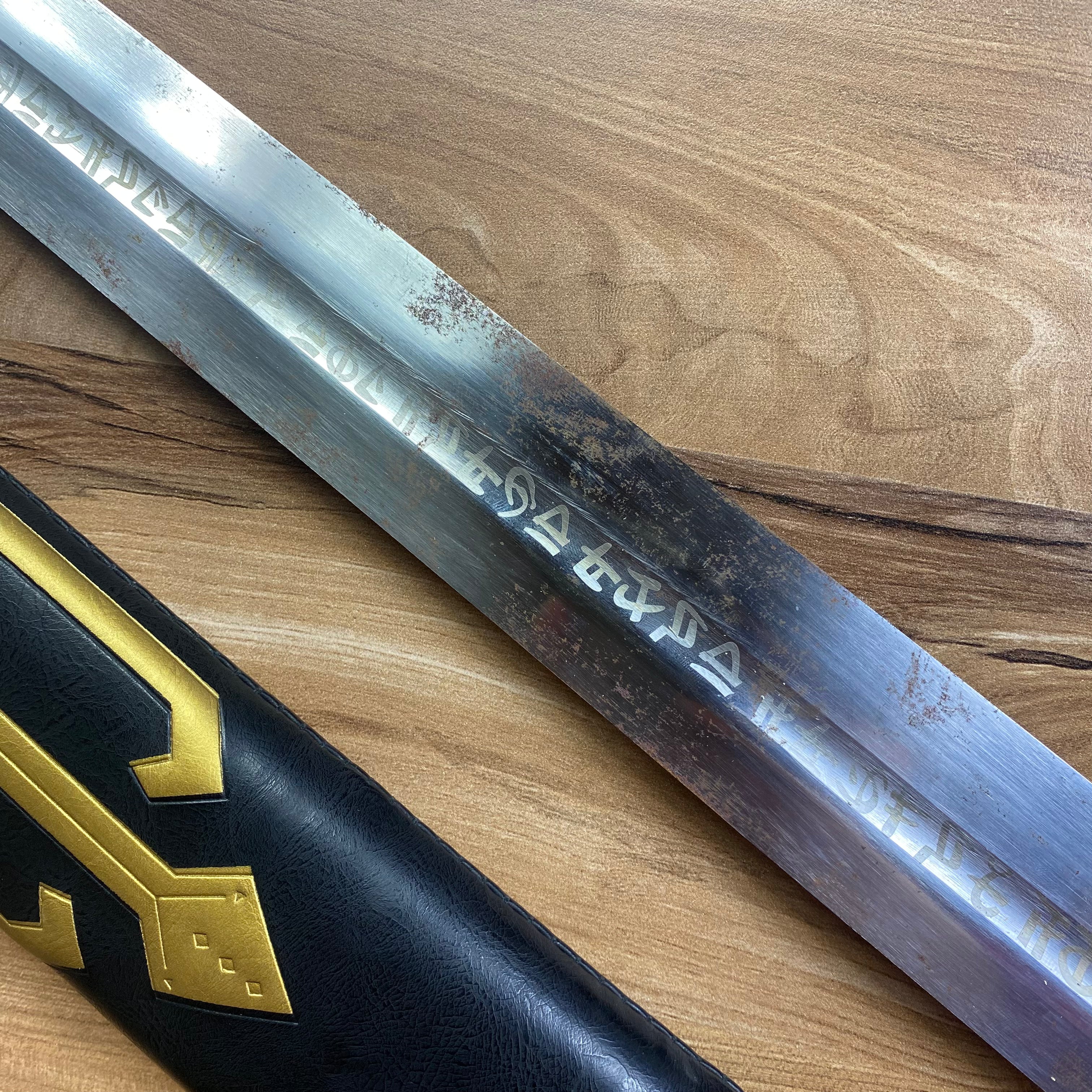 Espada  maestra de Link de Zelda Version Negra C/Defectos N50