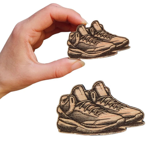 Magnet Running Shoes
