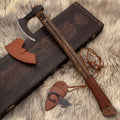 Juego de Hacha Barbada Vikinga Othala y cuchillo en caja de madera 