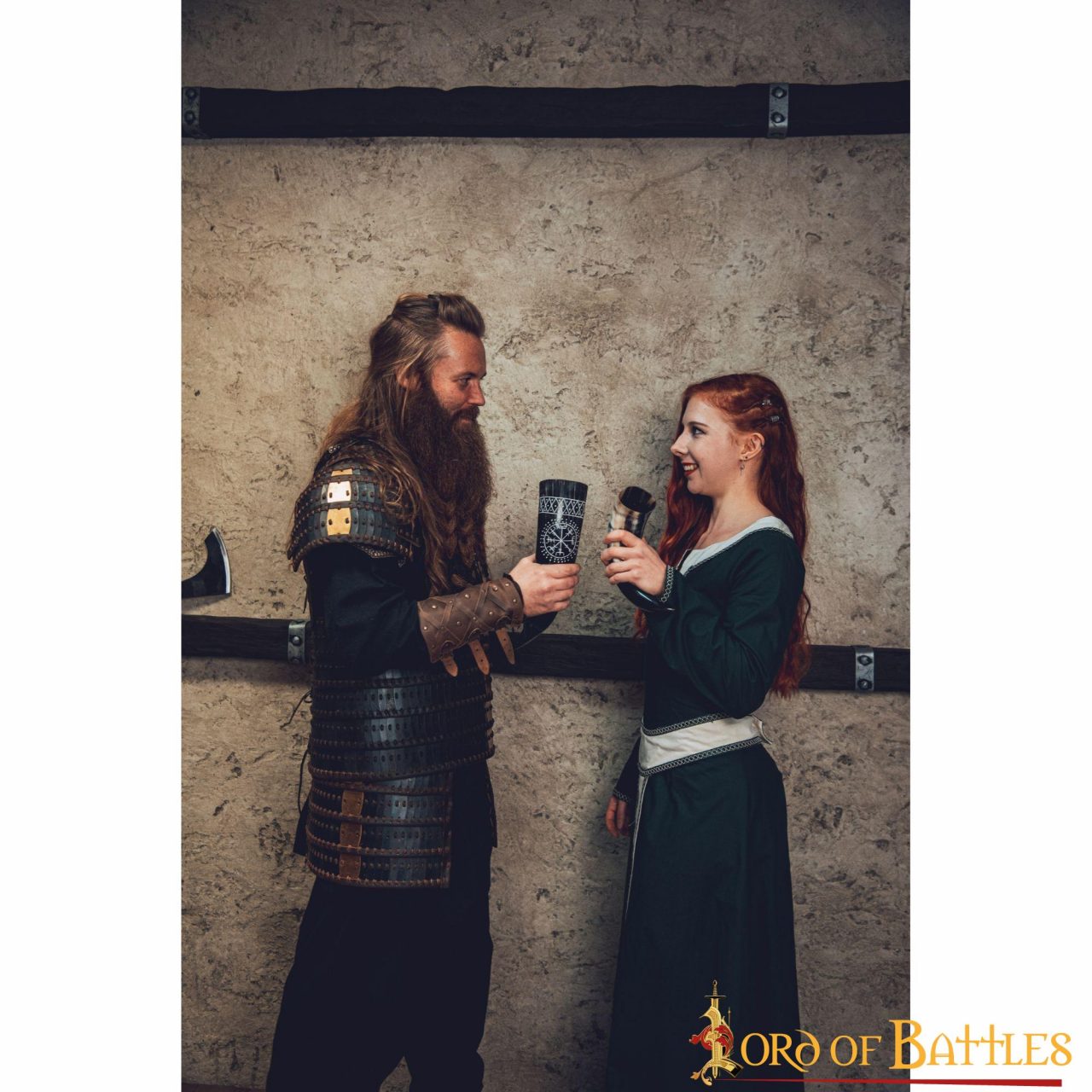 El Cuerno para Beber Vegvisir 400 - 500 Ml Hecho a Mano con Auténtico Cuerno de Buey - Imagen 13