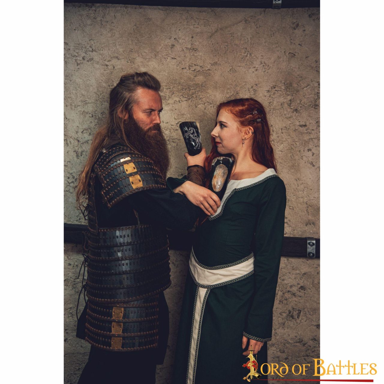 Viking Drinking Horn 400 - 500 Ml Cuerno de Buey Auténtico Hecho a Mano - Imagen 9