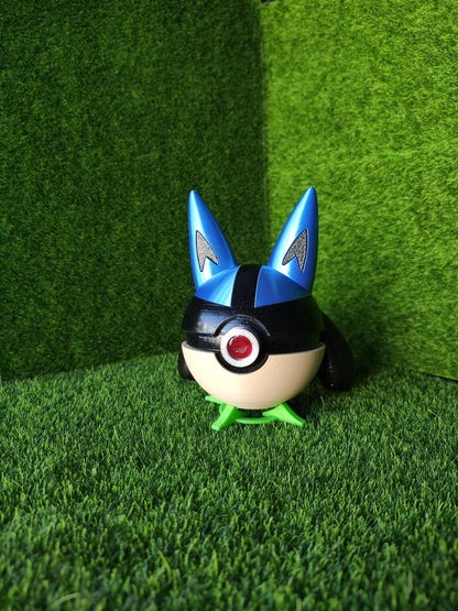 Imagen de Pokeball Artesanal Lucario parte de nuestra colección en Espadas y más, sitio oficial. Esta imagen describe  pokeball