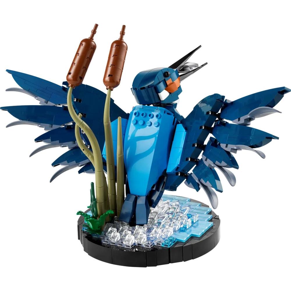 Imagen de LEGO ICONS MARTIN PESCADOR parte de nuestra colección en Espadas y más, sitio oficial.