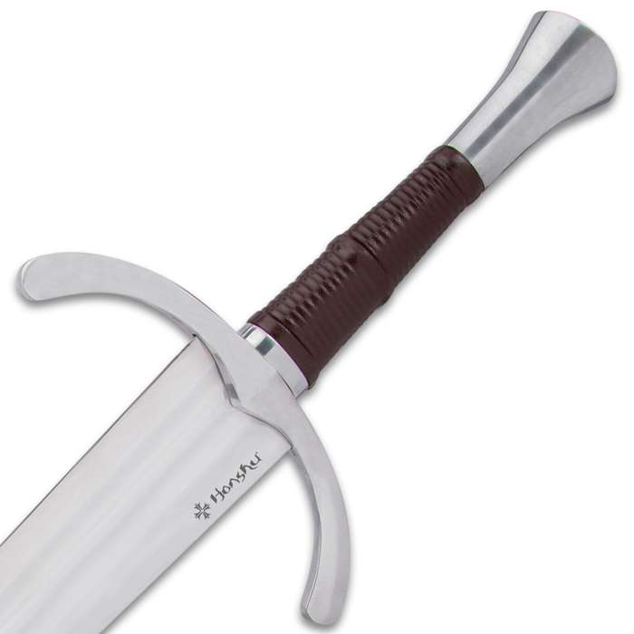 Imagen de Espada de una mano funcional afilada Honshu 41939 parte de nuestra colección en Espadas y más, sitio oficial.