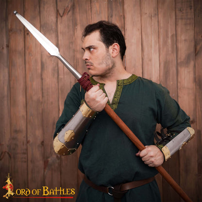 Vambrace de Húsar con Herrajes de Latón - Acero Calibre 16 y Latón Calibre 18 - Imagen 6
