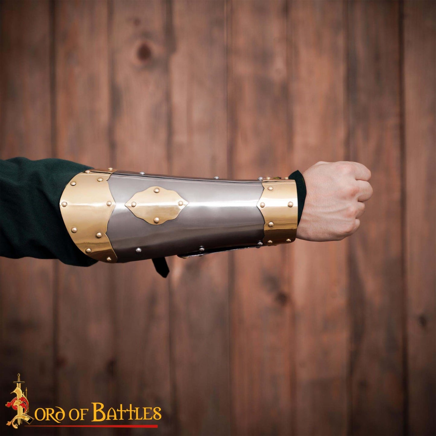 Vambrace de Húsar con Herrajes de Latón - Acero Calibre 16 y Latón Calibre 18 - Imagen 8