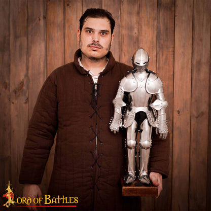 Armadura de Caballero en Miniatura - Acero Inoxidable Pulido - Calibre 22 - Imagen 2