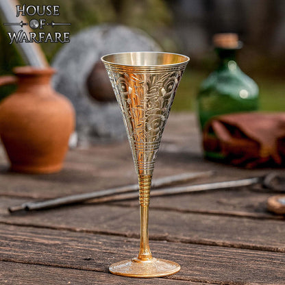 Copa Medieval Cáliz de Latón - Grabado Vintage Drinkware - Imagen 1