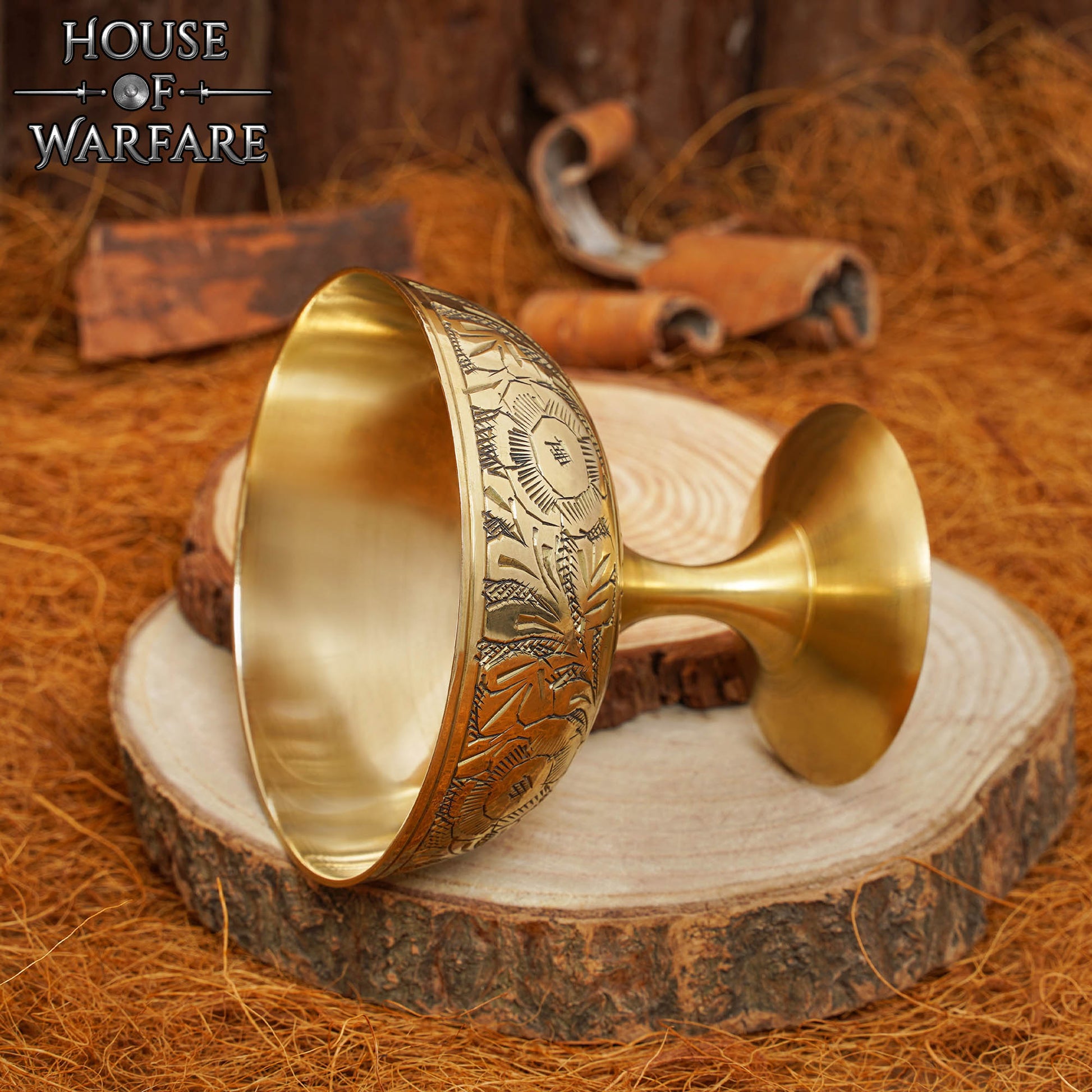 Copa Medieval Cáliz Vintage de Latón - Copa en Relieve para Fiestas y Decoración del Hogar - Imagen 5
