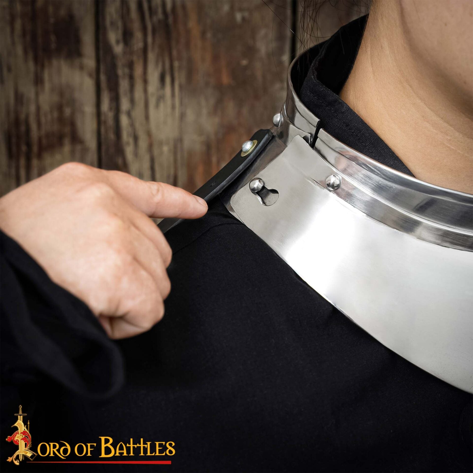 Renaissance Lady Conquistador Gorget Pequeño de Acero Calibre 16 - Imagen 6