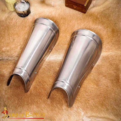 Grebas Medievales de Acero Liso - Armadura de Piernas del Siglo Xiv para Guerreros Listos para la Batalla - Imagen 1