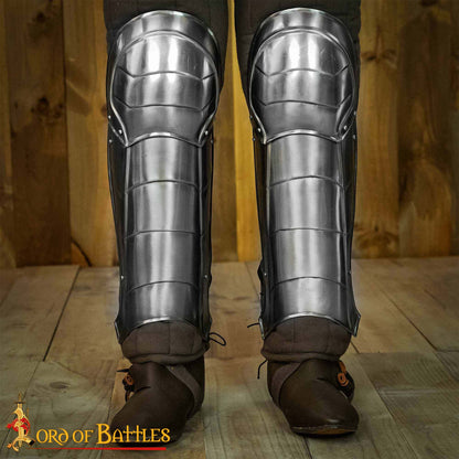 Grebas de Acero Dark Knight con Poleyns / Rodilleras Incluidas Calibre 18 - Imagen 1