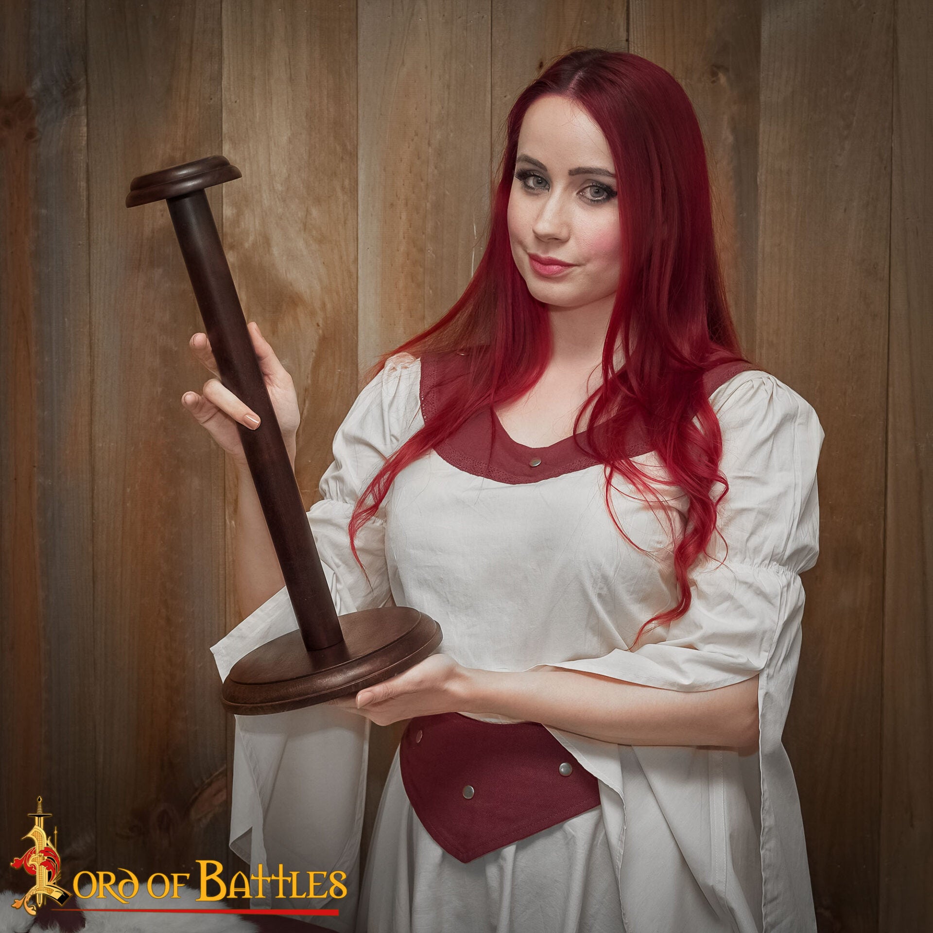 Soporte de Madera Desmontable Hecho a Mano para Cascos con o sin Aventail - Imagen 9