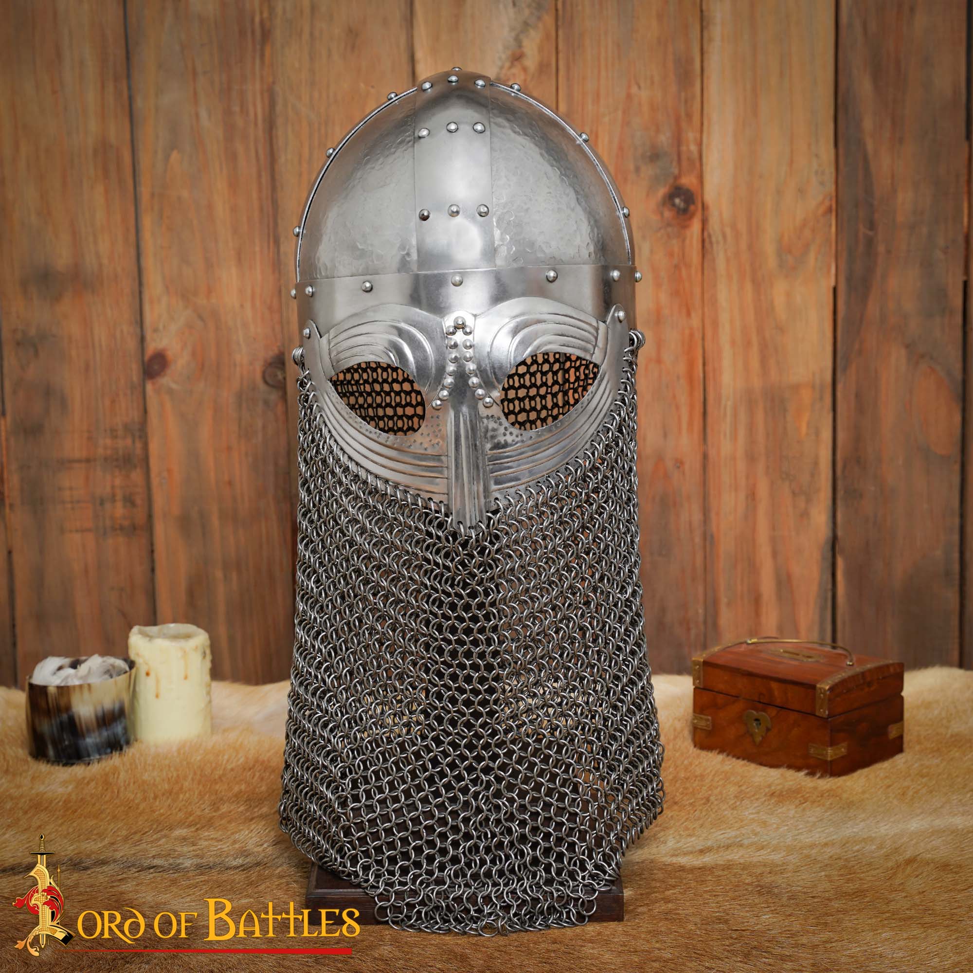 Soporte de Madera Auténtica Hecho a Mano para Cascos con o sin Aventail - Imagen 6